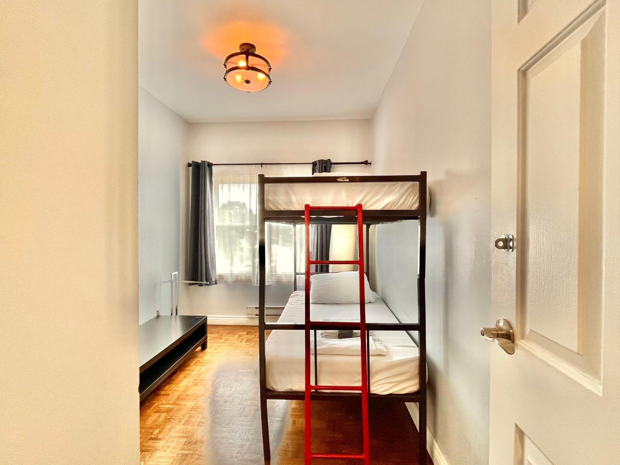 The Only Backpacker'S Inn (Adults Only) Τορόντο Εξωτερικό φωτογραφία