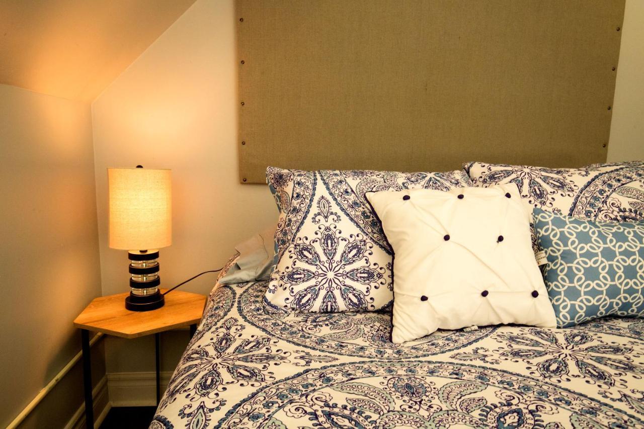 The Only Backpacker'S Inn (Adults Only) Τορόντο Εξωτερικό φωτογραφία